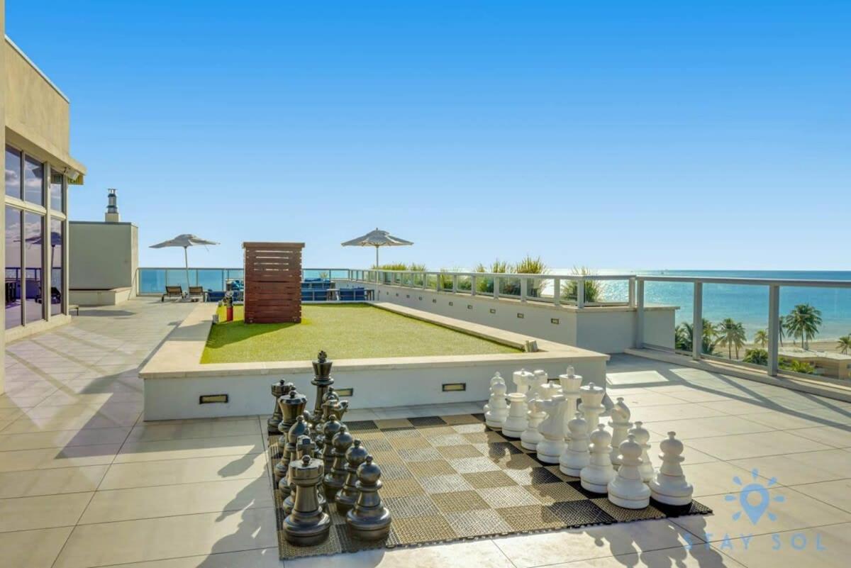 Rooftop Pool - Hollywood Beach Boardwalk 外观 照片