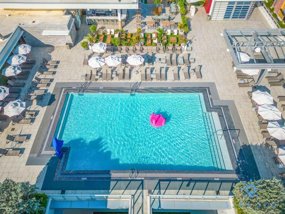 Rooftop Pool - Hollywood Beach Boardwalk 外观 照片